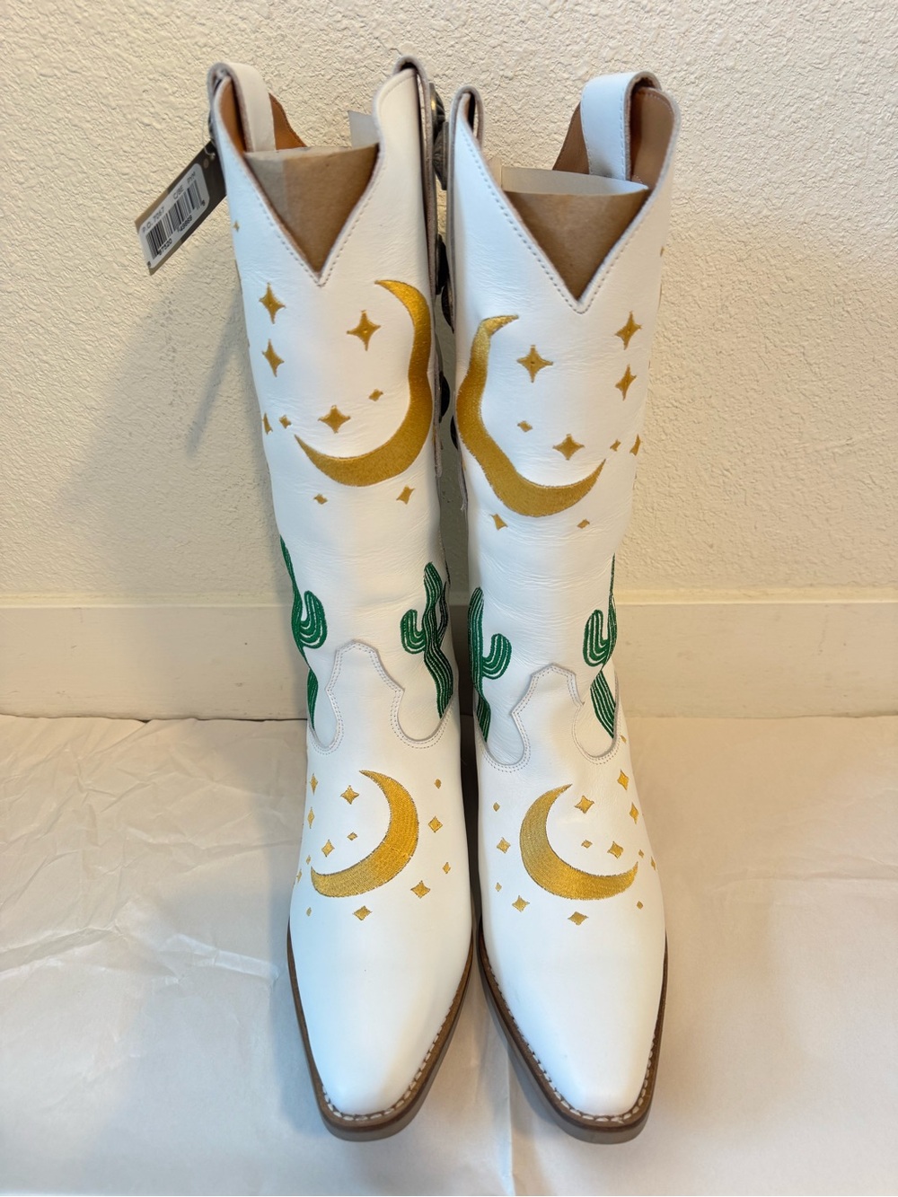 Dingo Pachita Celestial Western Boots NWT in White Size 8 - Picture 4 of 13
